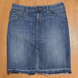 GAP Denim Blue Jean Skirt Unfinished Hem Front Slit Women's Size 12
